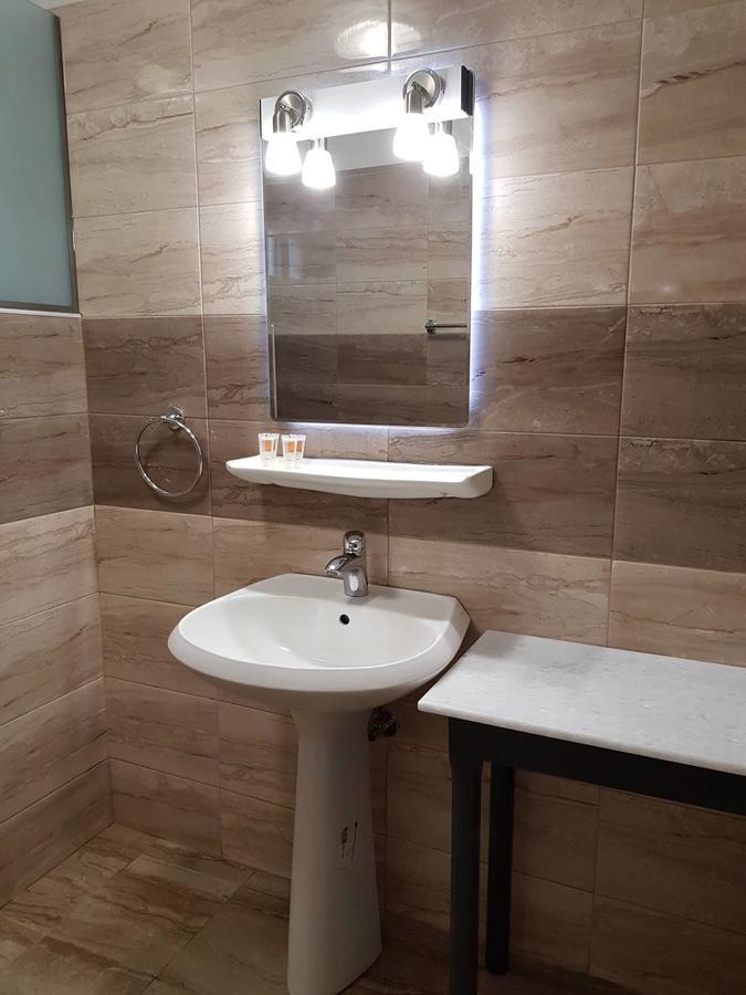 Rea Hotel 팔리라키 외부 사진